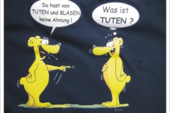 T - Shirts und Sweatshirts 6