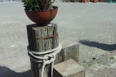Dalben mit Bepflanzung